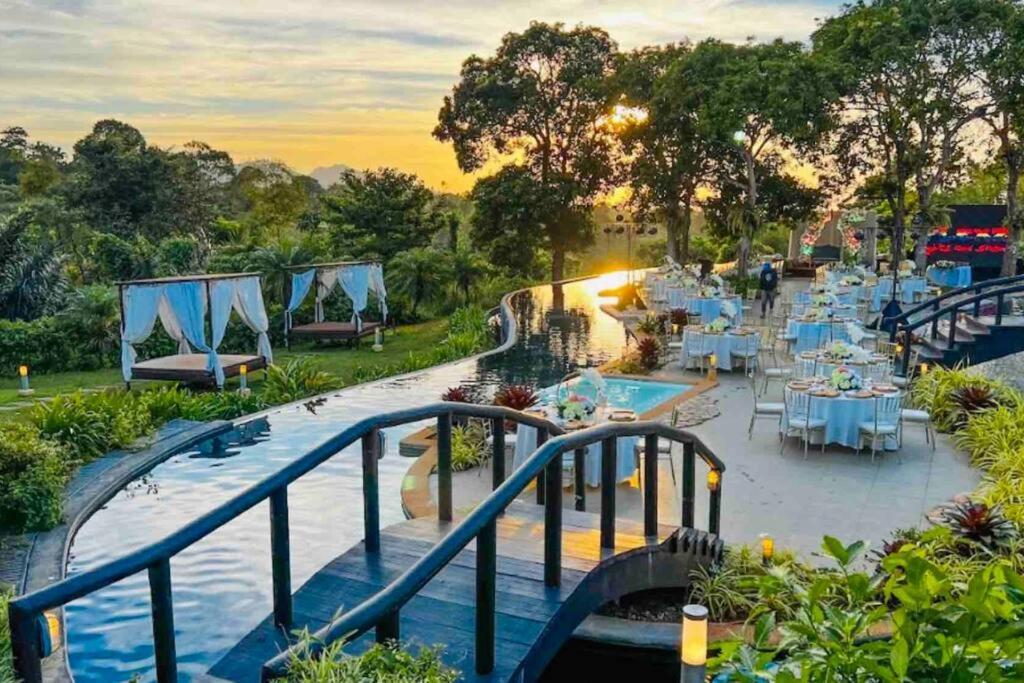 Overlooking Staycation At Sandari Batulao Tagaytay City Екстериор снимка